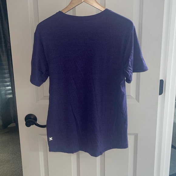 Lululemon Conflux Short Sleeve Graphite Purple 2019 M3BHPS $68 Material Tencel M - Picture 5 of 7